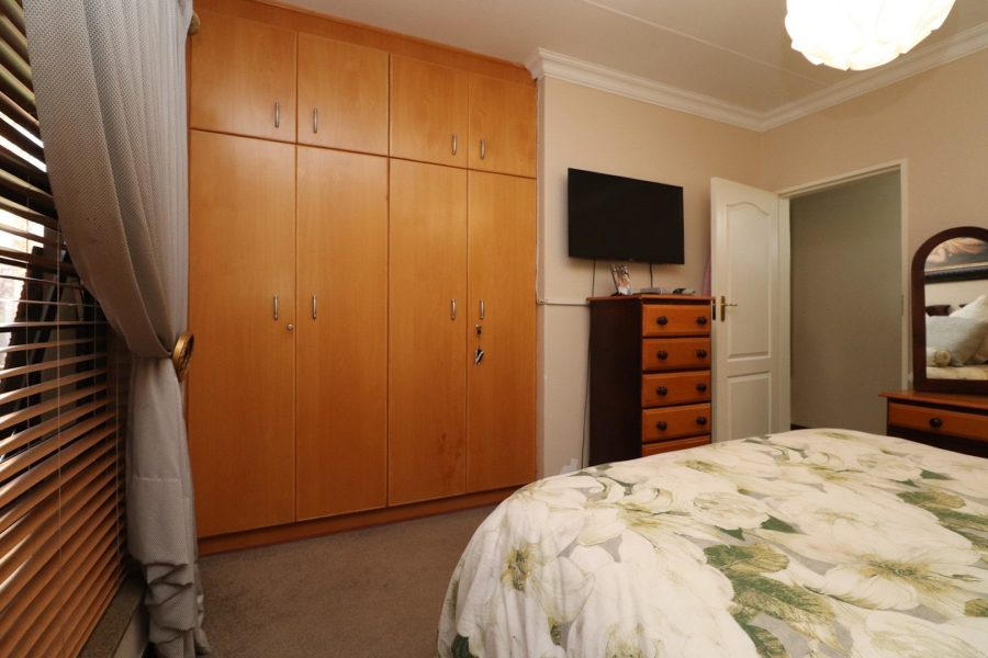 3 Bedroom Property for Sale in Wilkoppies North West